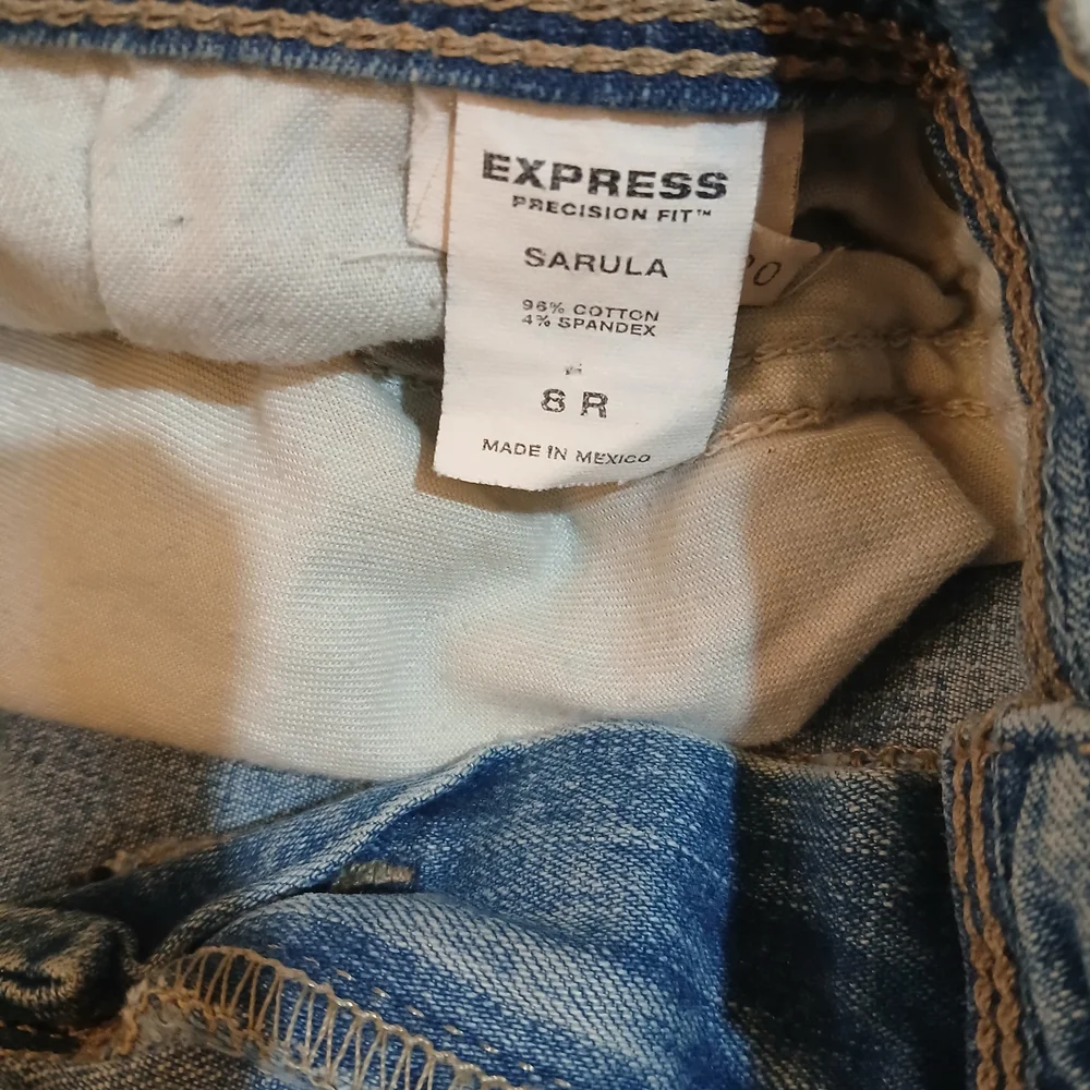 Express Precision FIT™ Sarula Jeans size 8R - Picture 6 of 7